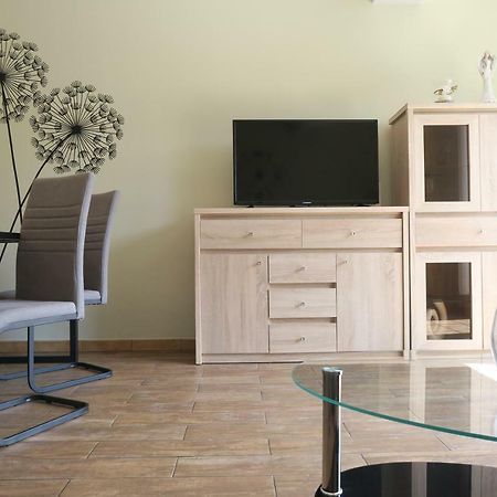 Luxapartament 1 - Z Widokiem I Garazem W Nowym Zeta Park Устронь Экстерьер фото